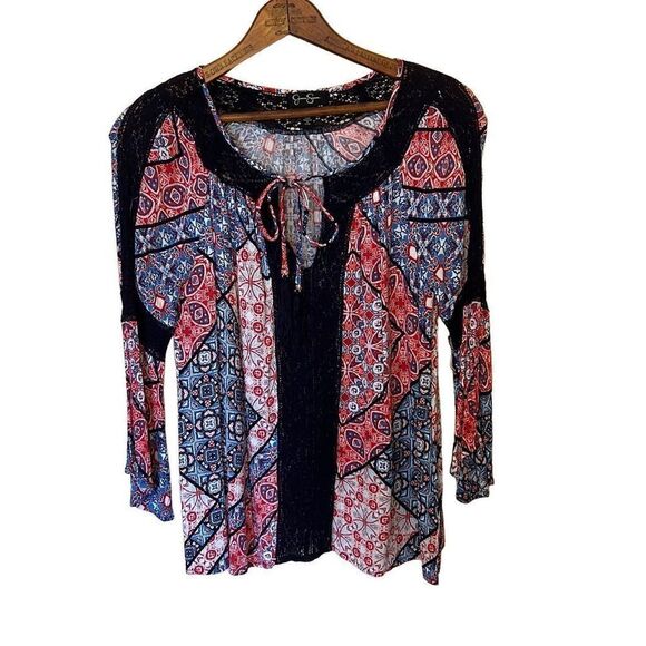 Jessica Simpson Lightweight Top  - Picture 1 of 7